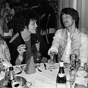 老公舔女人下面视屏
